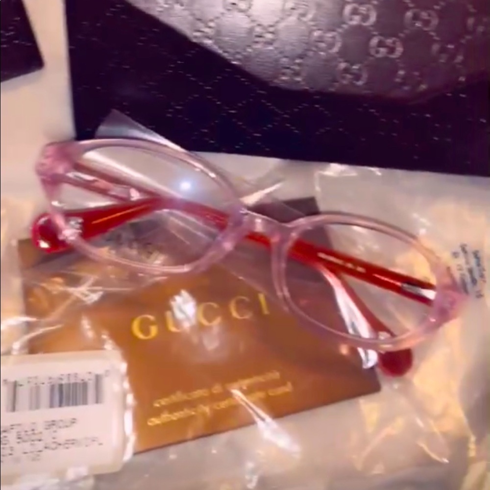Gucci light pink kids glasses